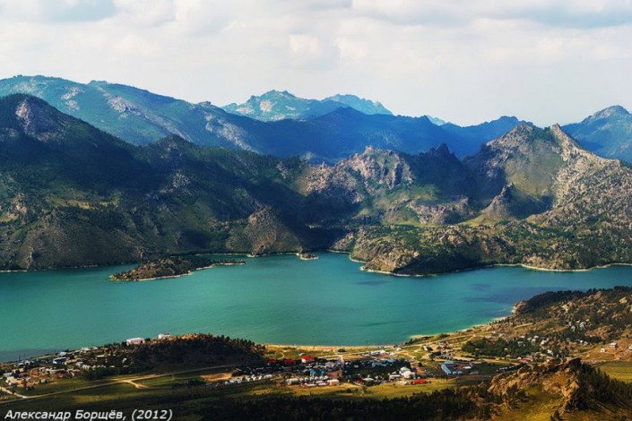 Жасыбай - легендарное озеро Баянаульского национального парка