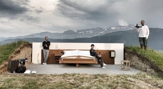 В Швейцарии открылся отель "ноль звезд" с номерами под открытым небом