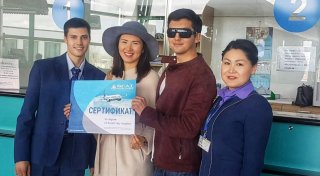 Победителя конкурса Tengri Travel наградили в Нур-Султане