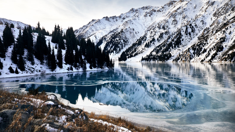 Большое Алматинское озеро. Фото@Shutterstock