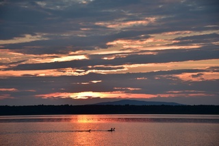 Закат на озере Катарколь